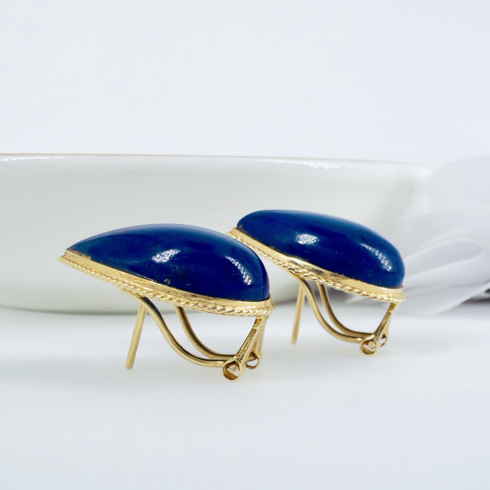 14k Yellow Gold Dark Blue Lapis Lazuli Omega Back Earrings, Preowned - Picture 8 of 13