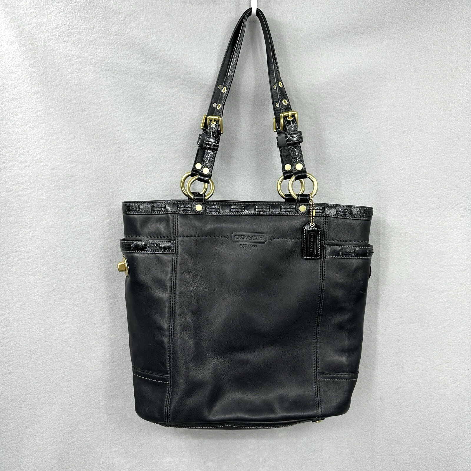 美品 2207 Vintage Coach Totebag Black 美品 2207 Vintage Coach Totebag Black - メルカリ