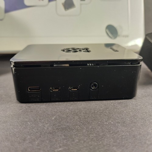 4 Model B Raspberry Pi