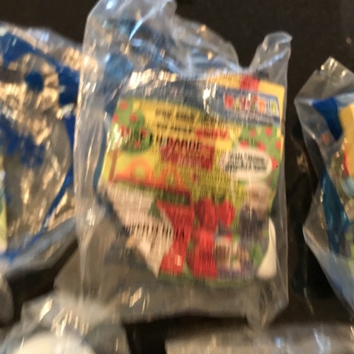 Unopened Lot Of 7 NIP SMURF FIGURES Peyo 2011 Made for McDonalds The Smurfs