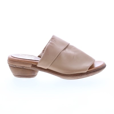

Miz Mooz Callan P63004 Женские коричневые кожаные сандалии на каблуке без шнуровки, Коричневый, Miz Mooz Callan
