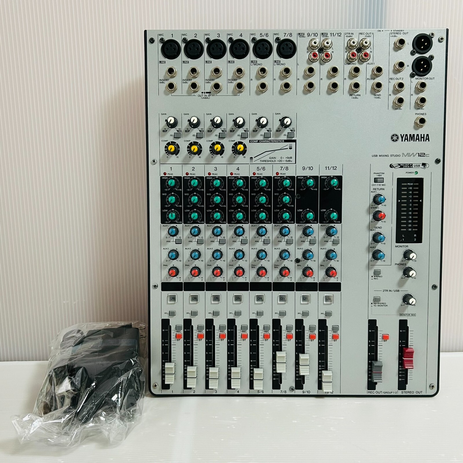 YAMAHA アナログミキサー MW12CX AC付き YAMAHA アナログミキサー MW12CX AC付き YAMAHA アナログ