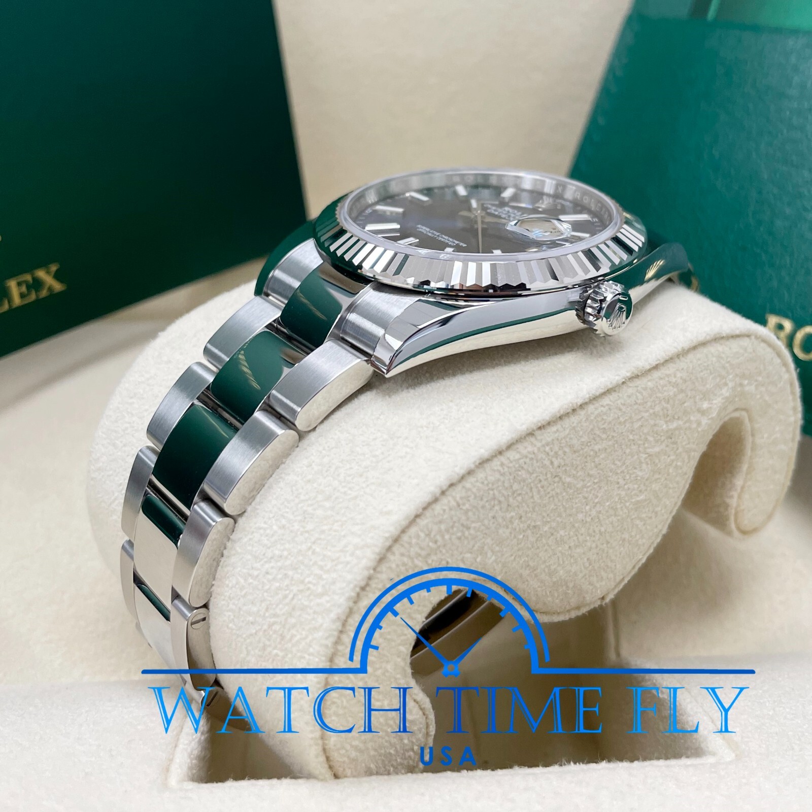 Pre-owned Rolex Datejust 41mm 126334 Fluted Bezel Blue Index Dial Oyster Bracelet Steel