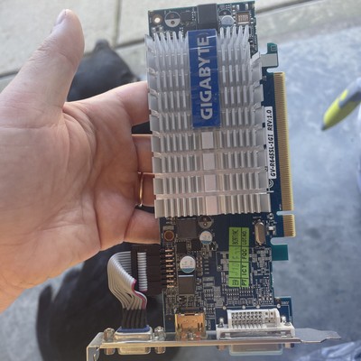  GIGABYTE AMD RADEON HD6450 1GB PCI-E X16 DVI HDMI VGA LP GV-R645SL-1GI WORKS