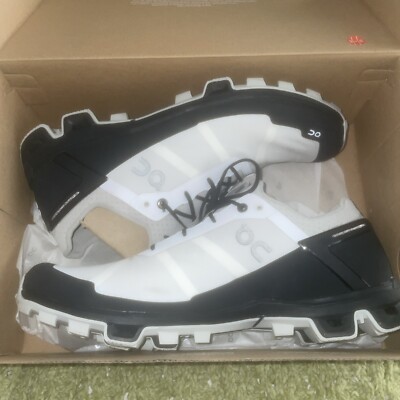 On Running Cloudventure Glacier Thorn Size M 12 SOLD OUT WATERPROOF