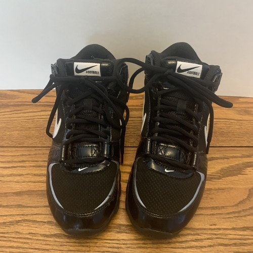 nike land shark legacy football cleats