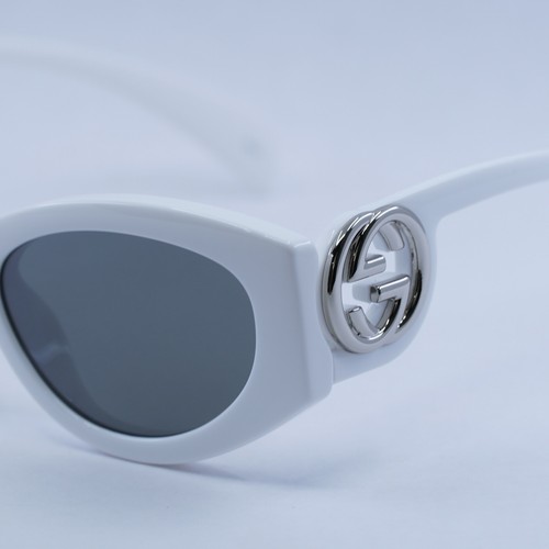 Pre-owned Gucci Gg1691s 006 White/grey Silver Mirror 54-19-145 Sunglasses