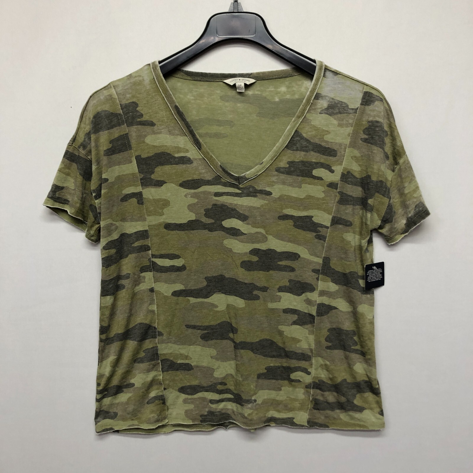 売れ筋商品|||ラッキーブランド Tシャツ トップス レディース Camo-Print T-Shirt Green Multi NWT Lucky Brand Women Short Sleeve Camo Tee T-Shirt Size