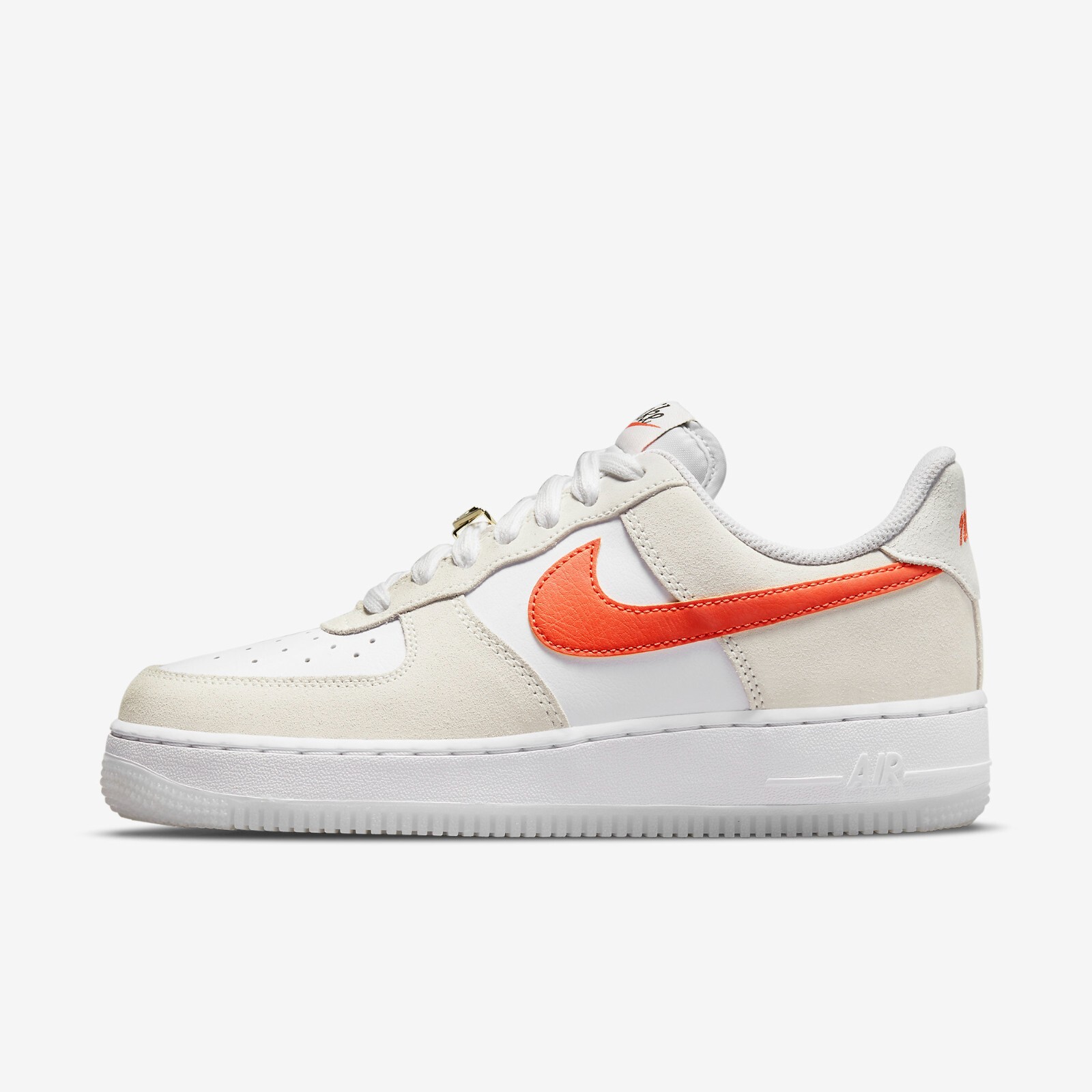 

Кроссовки Nike Air Force 1 07 SE First Use Orange Sail DA8302-101, White/orange-summit white-sail, Nike Air Force 1