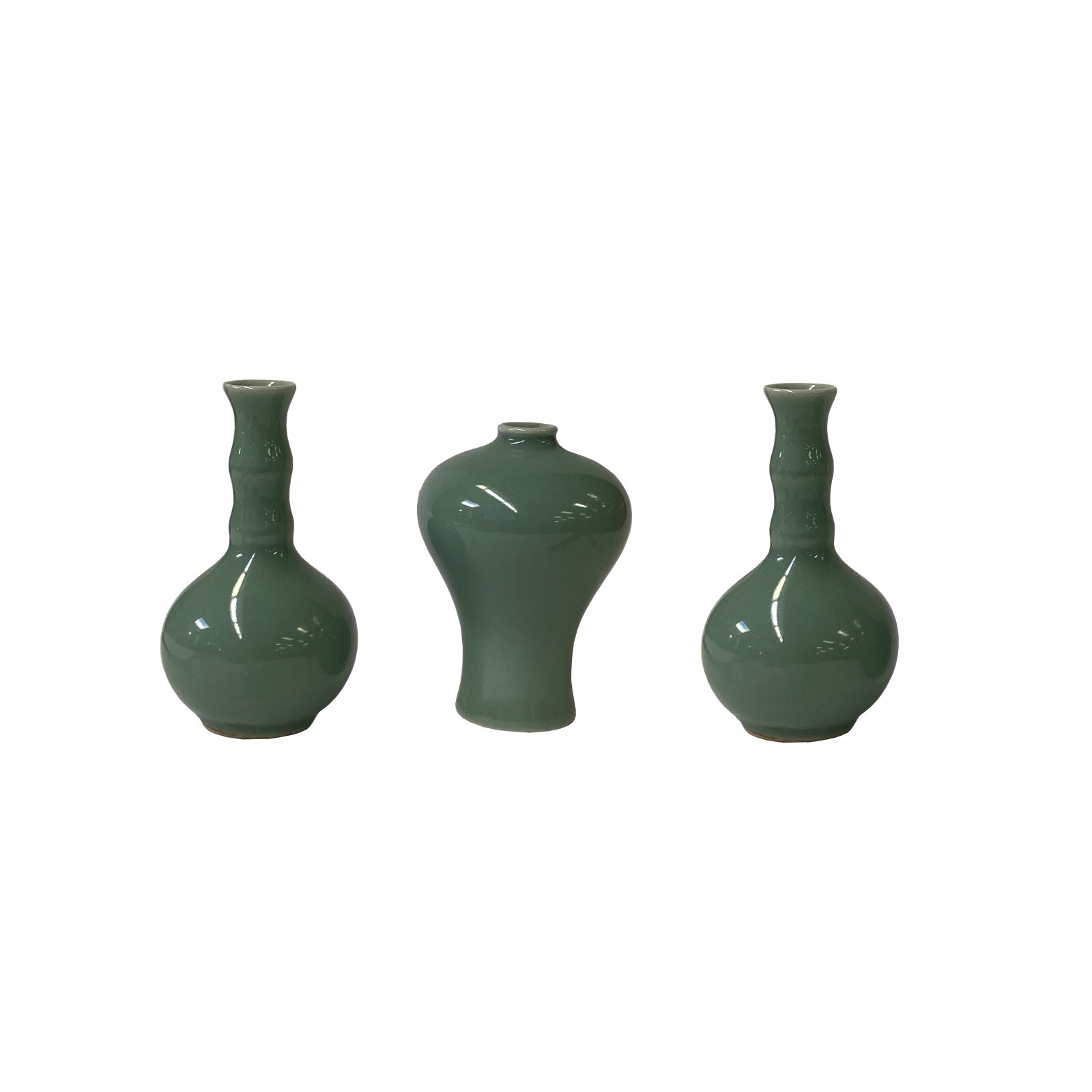 3 x Chinese Clay Ceramic Ware Wu Light Celadon Small Vase ws2836S 3 x Chinese Clay Ceramic Ware Wu Light Celadon Small Vase ws2836S