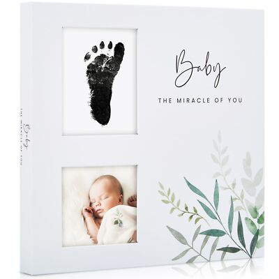 Keepsake Baby Memory Book for Boys and Girls â   Timeless First 5 Year Baby B...
