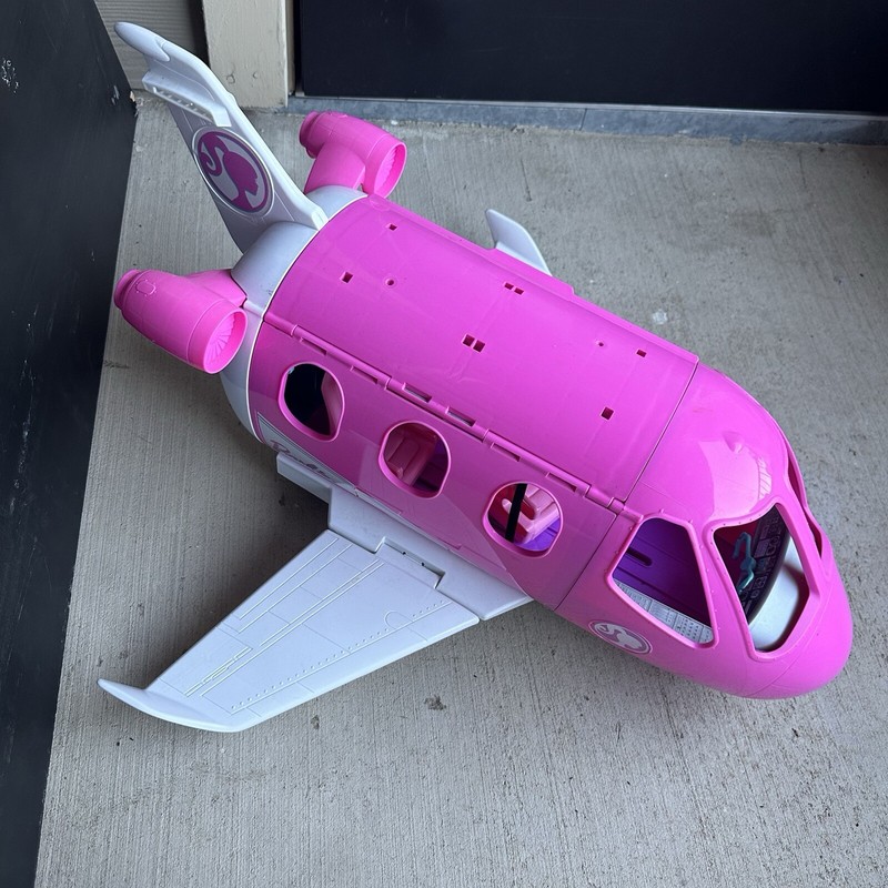Barbie Dream Plane Airplane Jet 2019 Mattel Playset Pink White
