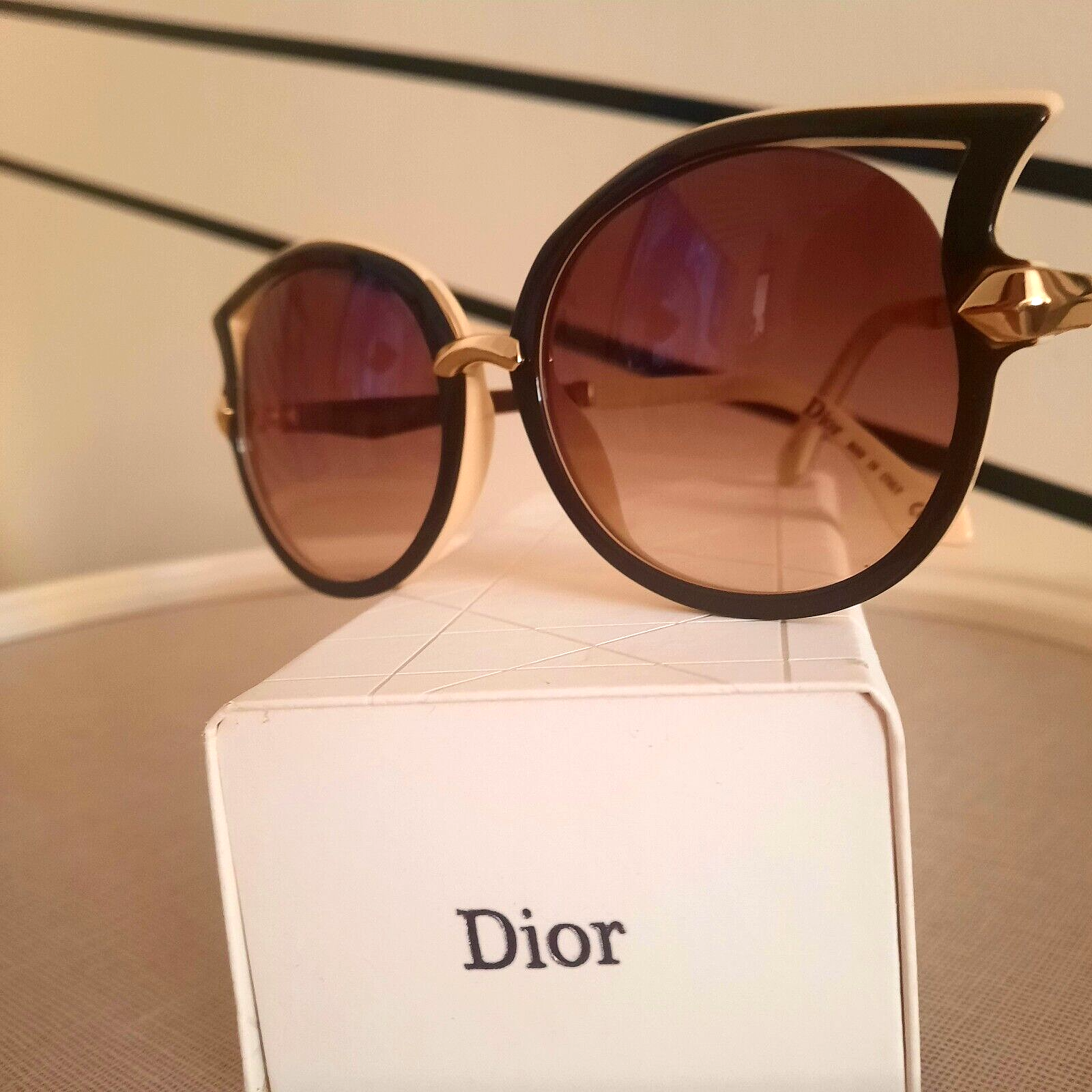 Christian Dior Sunglasses,Women,Cat-Eye Brown/Beige,Oversized Chromtic 61{ }16 Christian Dior Sunglasses,Women,Cat-Eye Brown/Beige,Oversized Chromtic 61{ }16