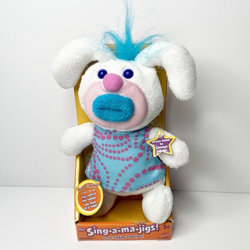 Sing a Ma Jigs White Turquoise Lips • Sing Sing Sing