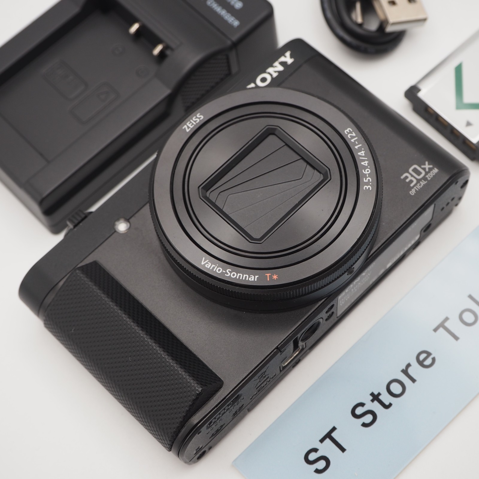 Mint] Sony Cyber-shot DSC-HX90V 18.2MP Digital Camera