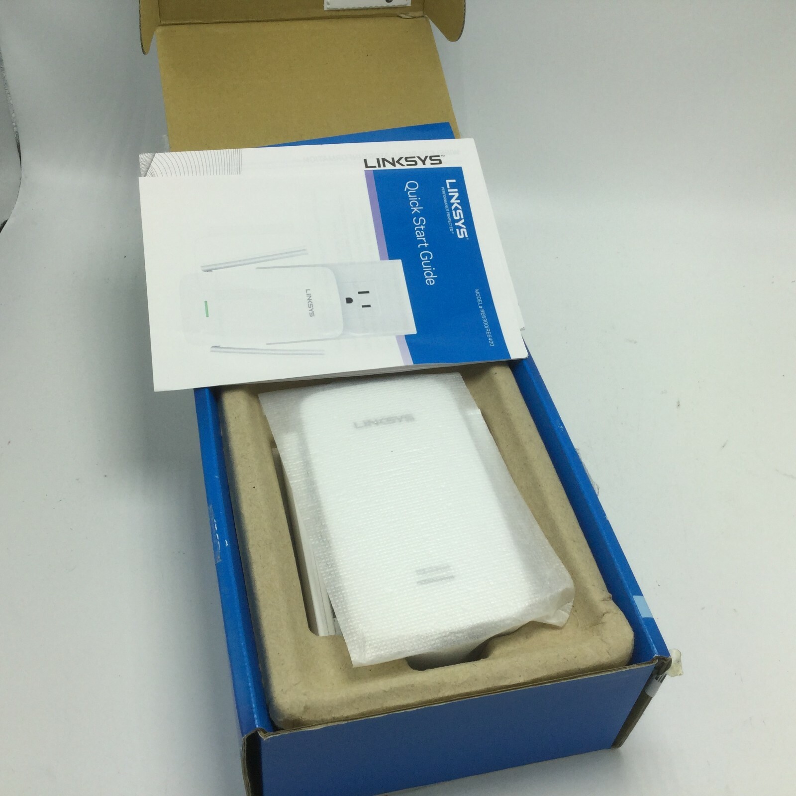 Linksys RE6300 AC750 Boost Booster Wi-Fi Range Extender Dual Band. Used