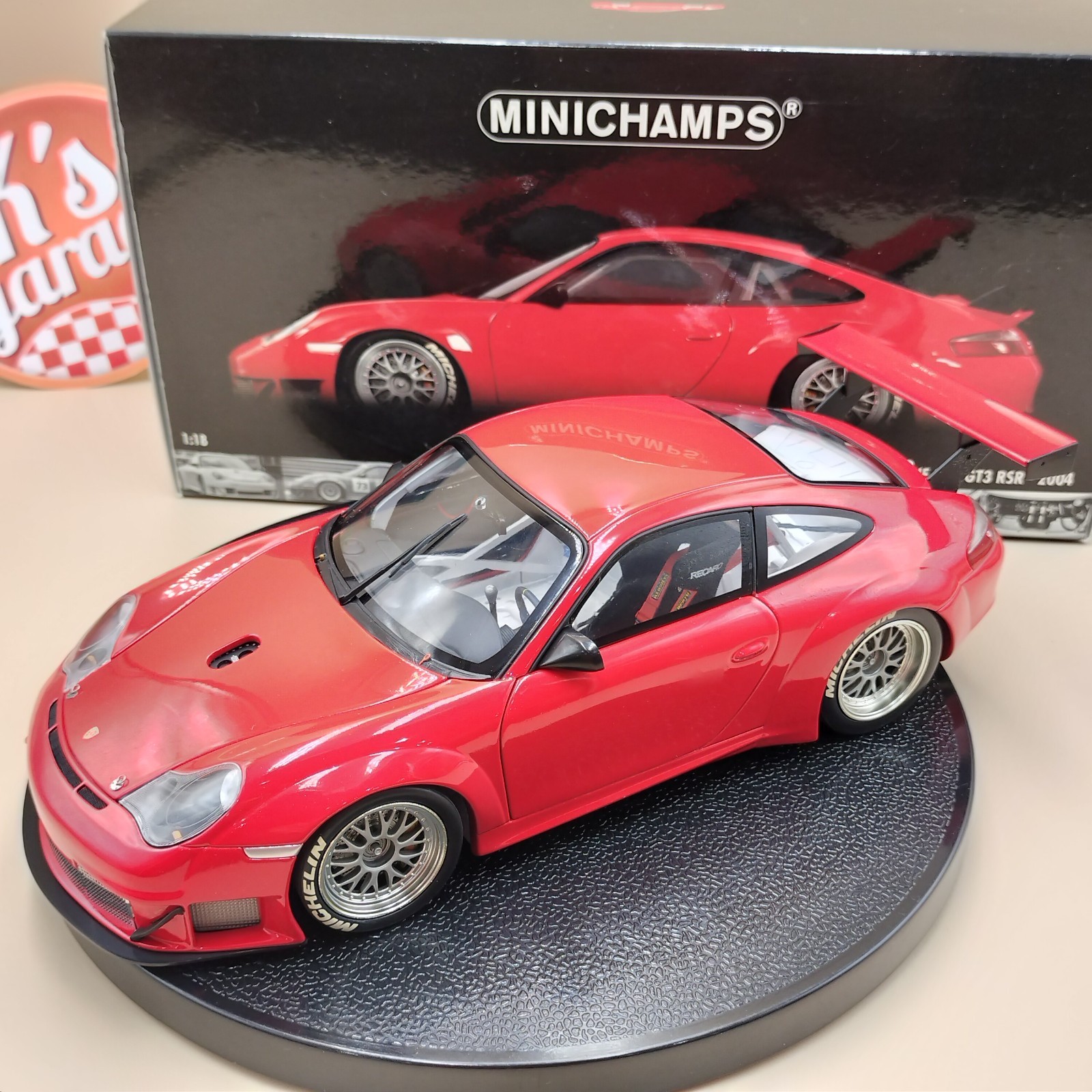 MINICHAMPS 1/18 Porsche 911 GT3 RSR FIA GT 2004 Red