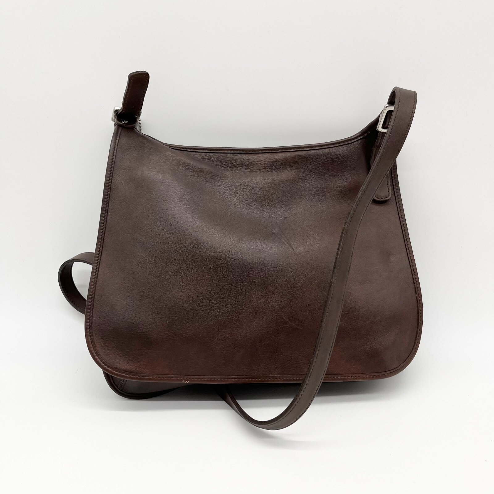 Old Coach 9134 Shoulder Bag Leather Vintage Brown from JAPAN