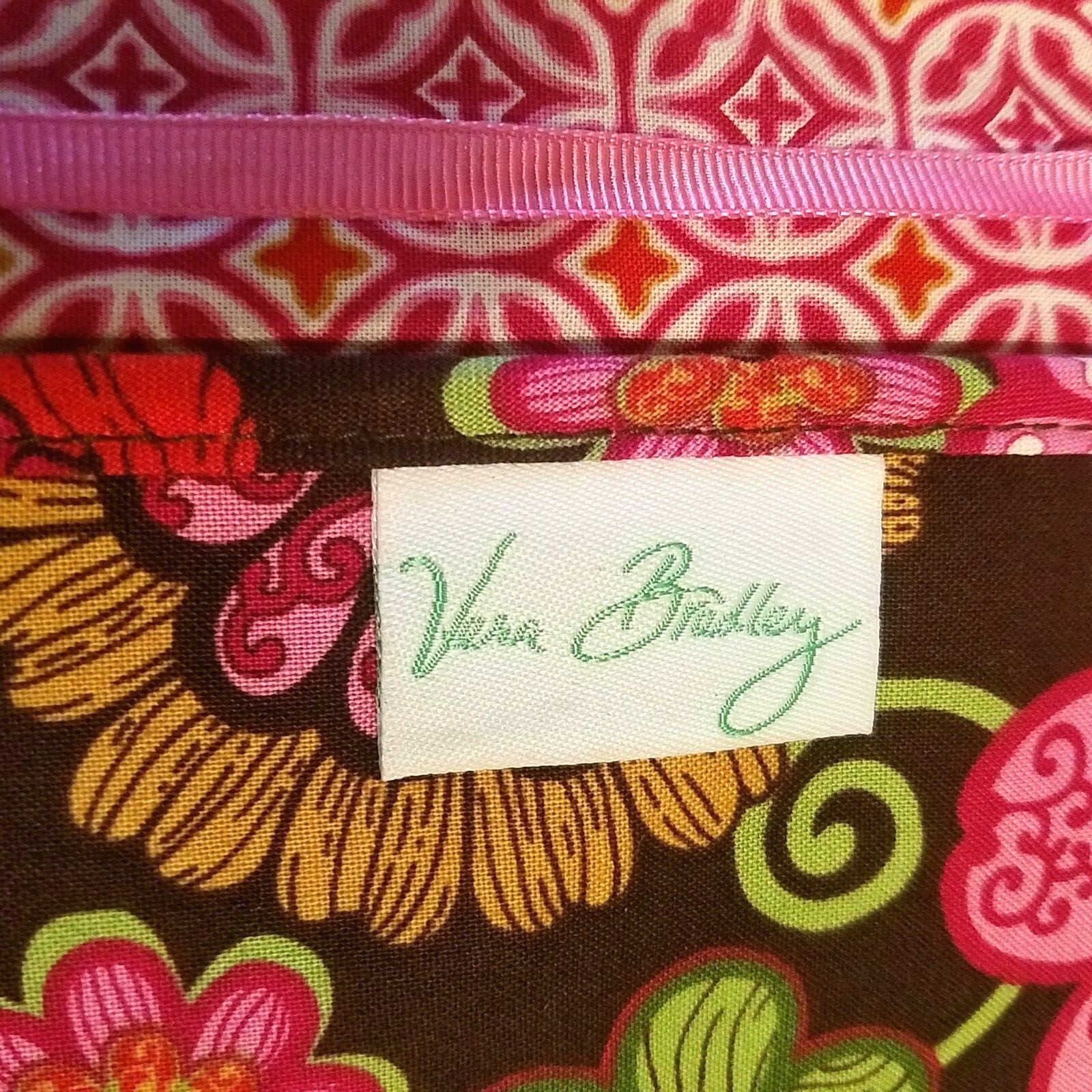 Vera Bradley Paperback Book Cover Mod Floral Pink Retired 8