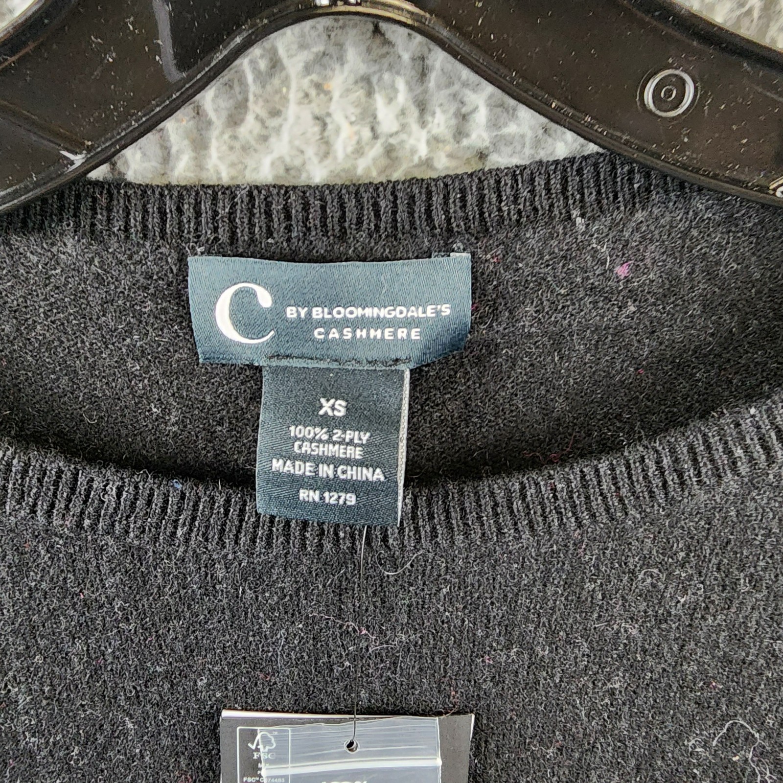 C by Bloomingdale's Cashmere Boat Neck Side Slit Asymmetrical Sweater Women's XS - Picture 4 of 12