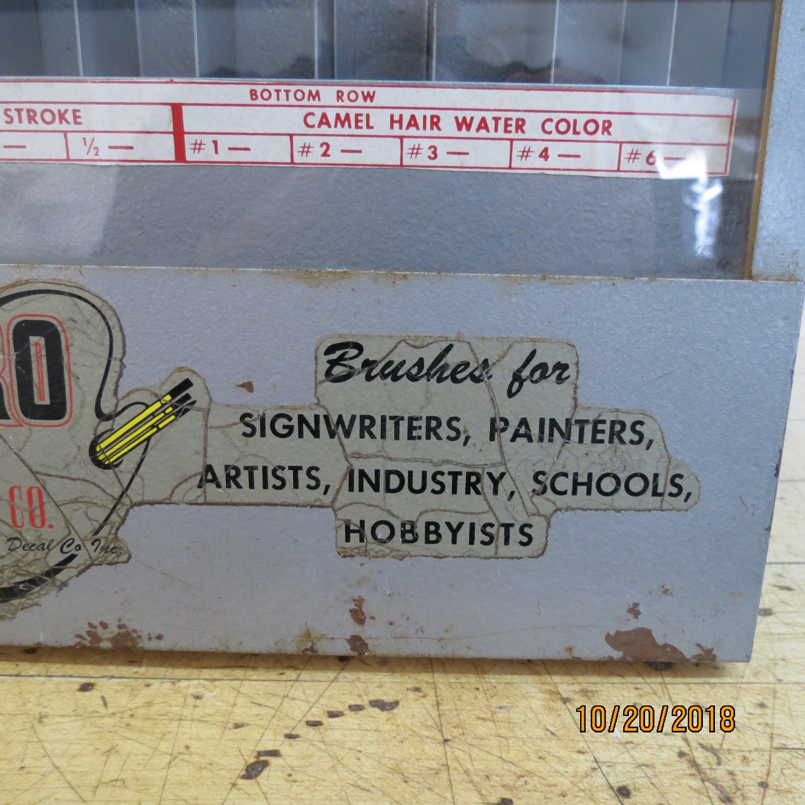 VINTAGE DURO ART SUPPLIES BRUSH PAINTBRUSH STORE DISPLAY CASE CABINET