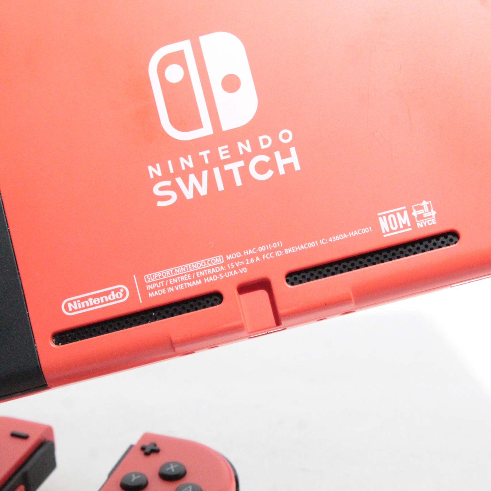 Nintendo Switch 32GB Handheld Console (1st Gen HAC-001