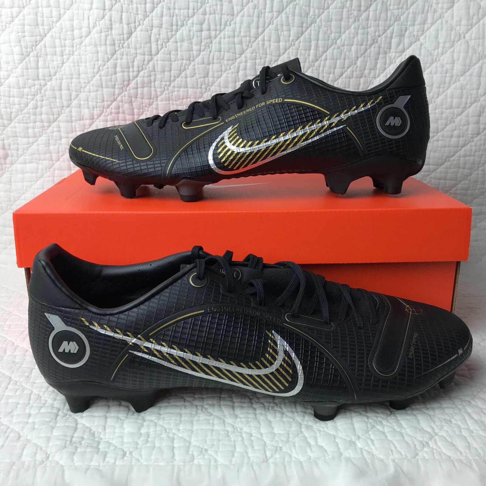 シューズ Nike MERCURIAL 27cm Amazon | [ナイキ] メンズ サッカースパイク マーキュリアル