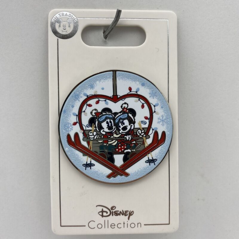 Disney Parks Pin Mickey & Minnie Mouse Ski Lift Holiday Christmas 2021 OE Pin