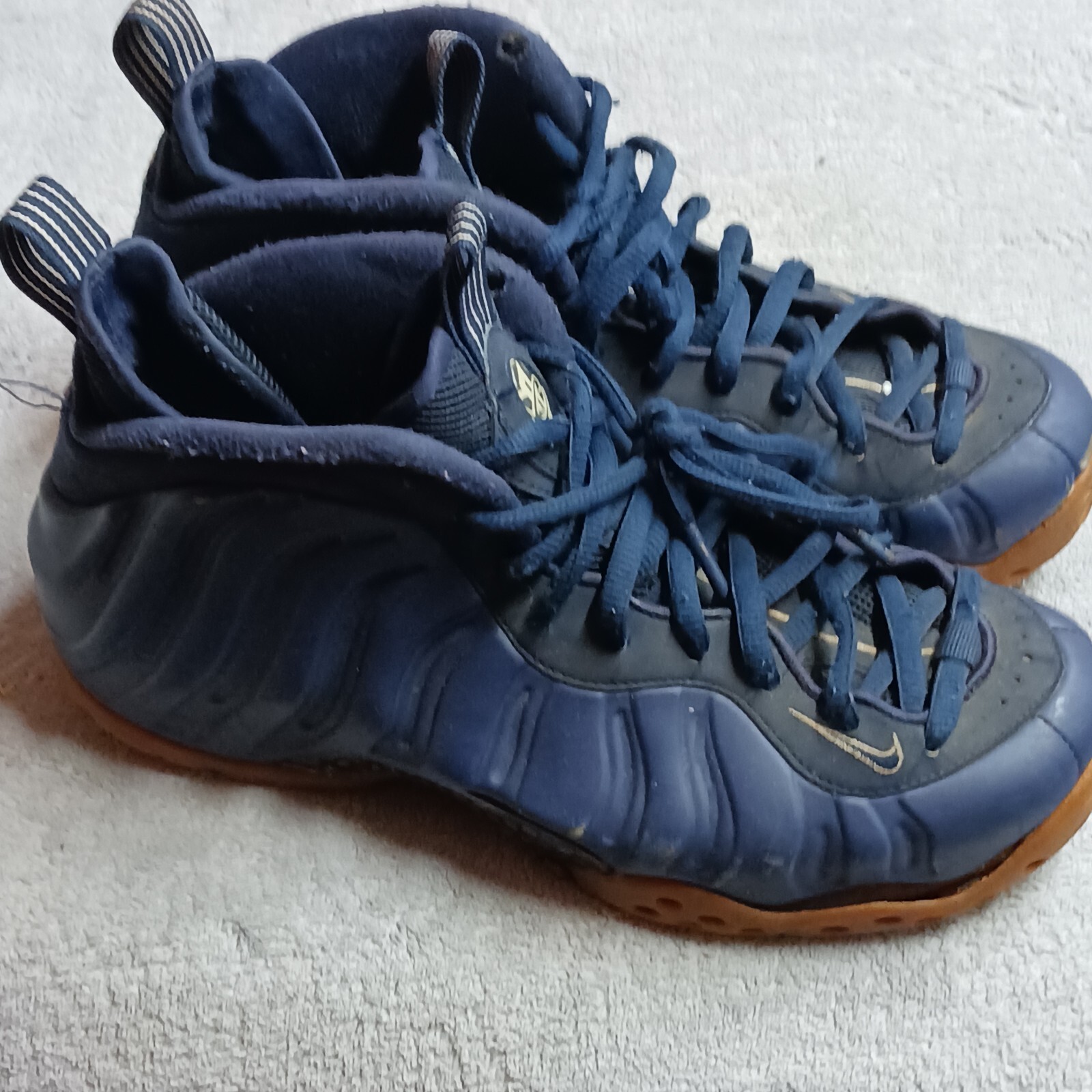 navy blue foams