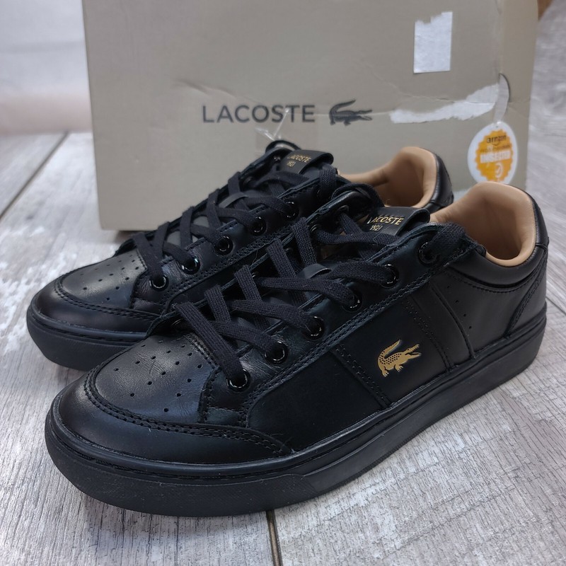lacoste court line