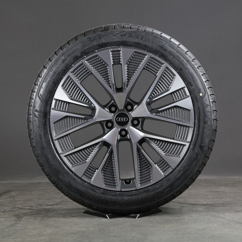 21 Inch Summer Wheels Original Audi Q8 e-tron 4KE601025AE e