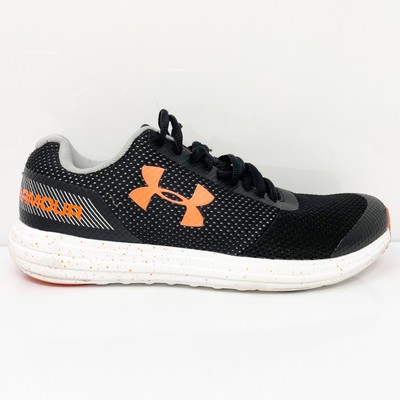 

Кроссовки Under Armour Boys BGS Surge RN 3020470-004 черные кроссовки размер 5 лет, Черный, BGS Surge RN