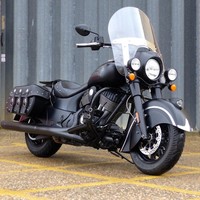 2017 Indian Dark Horse – 1-Lady Owner – 5,250 Miles – £4,000 Genuine Accessories