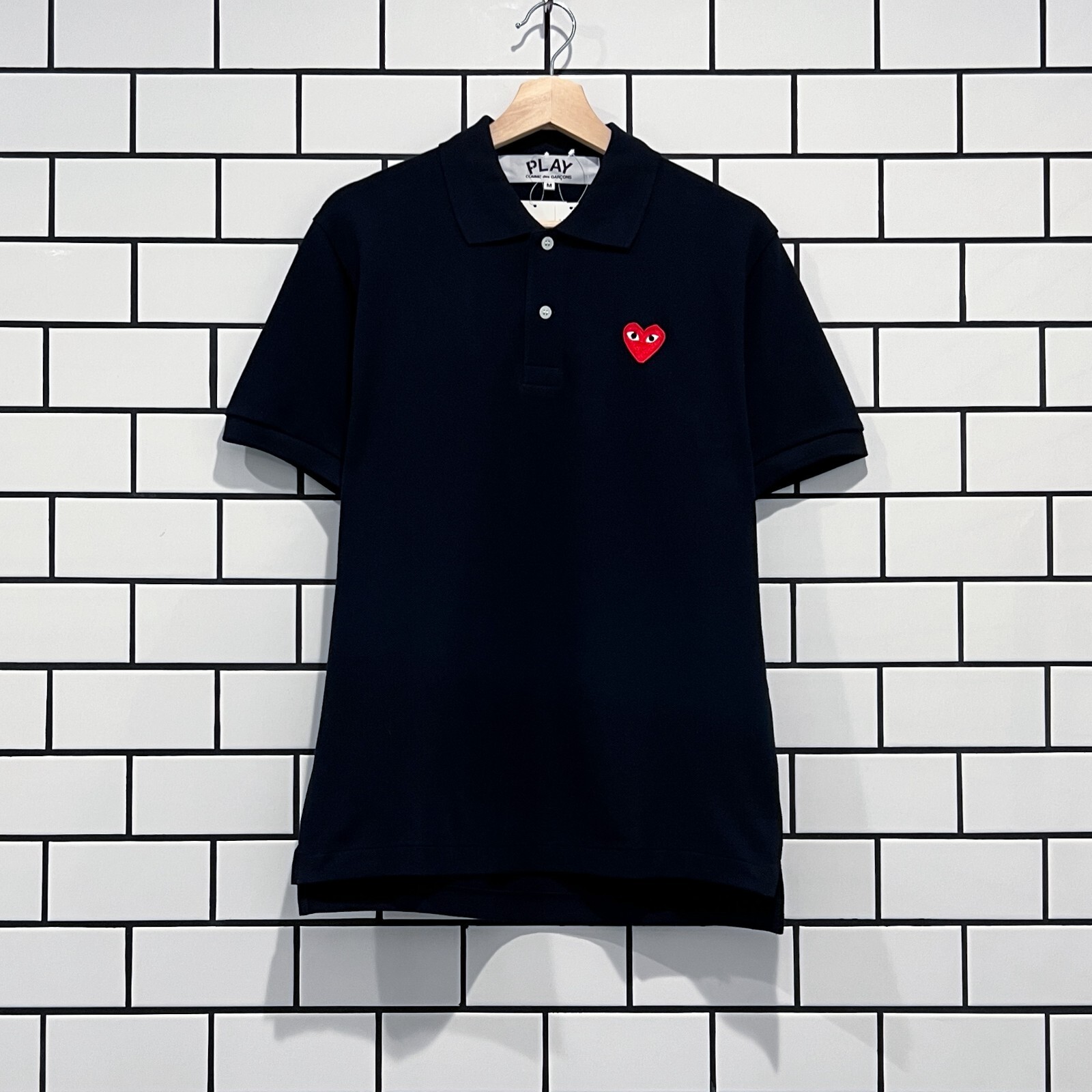 PLAY COMME DES GARÇONS NAVY POLO Comme des Garçons PLAY - Polo Shirt With Red Emblem in Navy