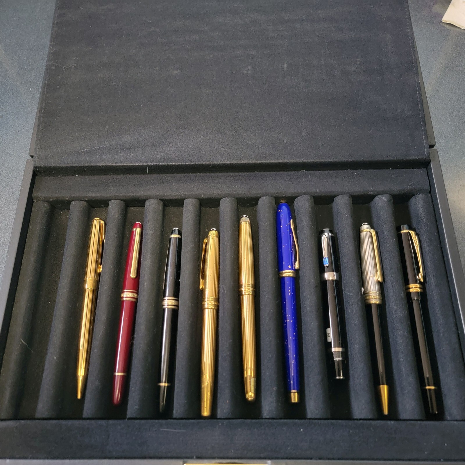 MONTBLANC - モンブラン コレクターズボックス 万年筆 20本用 ケース レザー HM139C MONTBLANC - モンブラン コレクターズボックス 万年筆 20本用