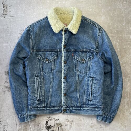 Vintage 80s Levis Sherpa Denim Trucker Jacket (size 38R Vintage 80s Levis Sherpa Denim Trucker Jacket (size 38R