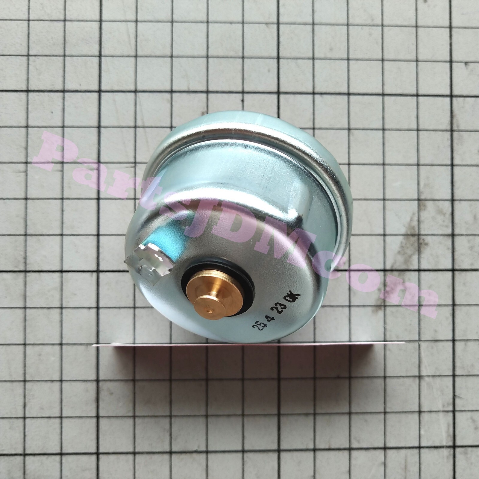 Genuine LAND CRUISER FJ80 Oil Pressure Sender Gage Assy 83520-60011 OEM