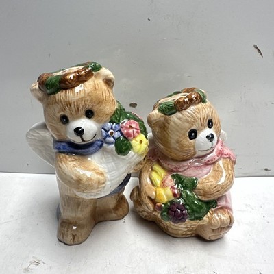 Teddy Bears w/Flowers Salt & Pepper Shakers Ceramic - Vintage