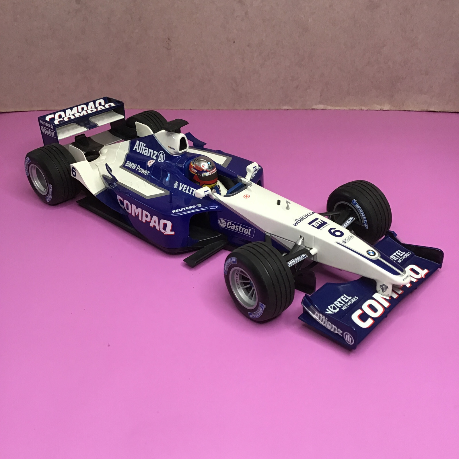 PMA 1/18 ウイリアムズ F1 BMW FW25 J.P.モントーヤ