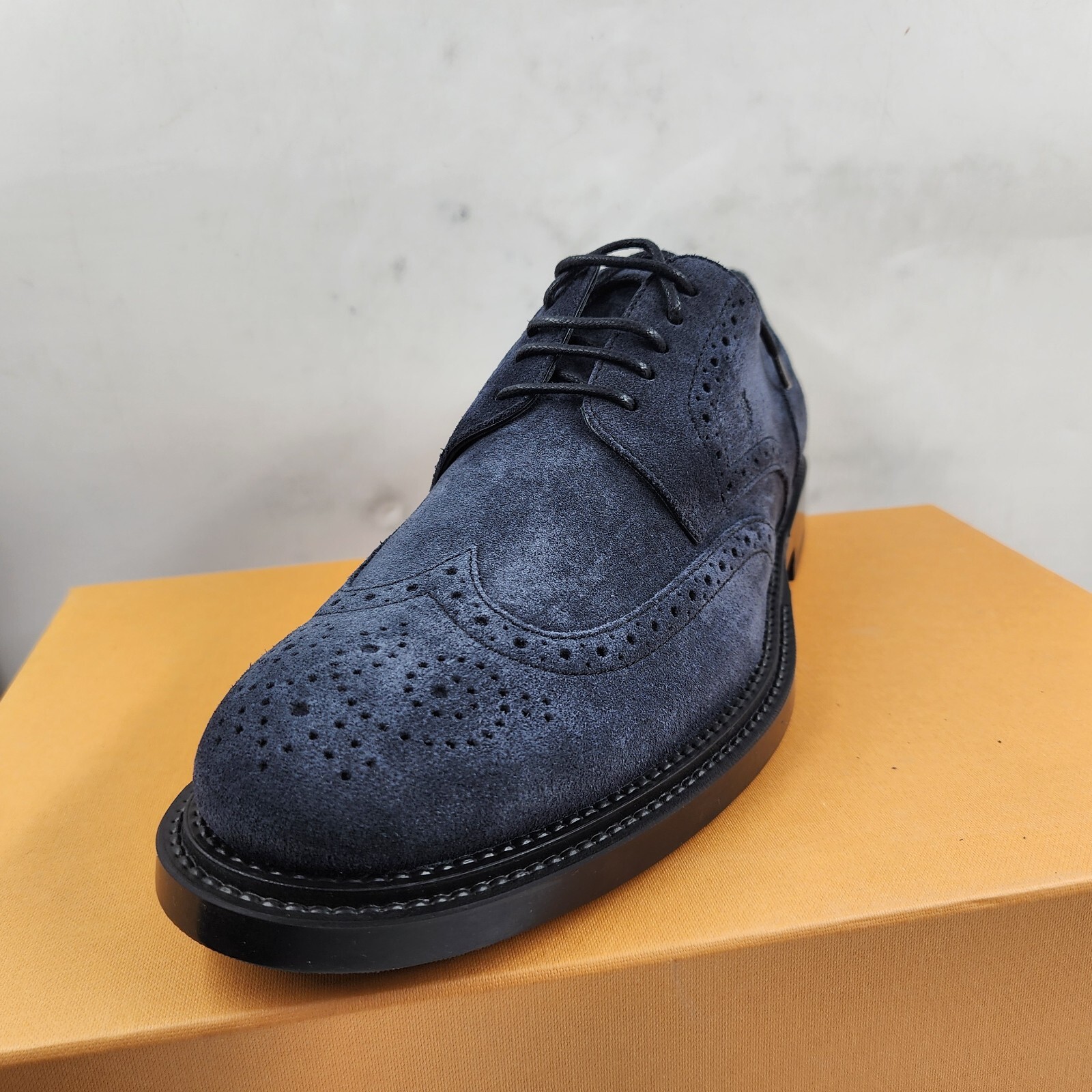 Tod's Bucature Forma Wingtip Derby Dress Shoes Men's 8.5 Navy Lace Up Closure - Picture 18 of 18