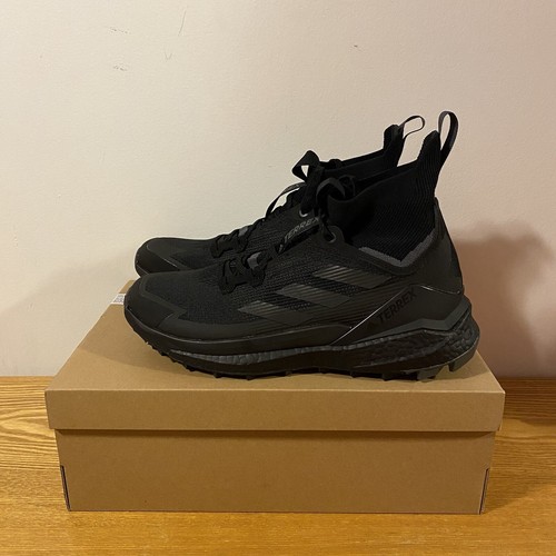 Adidas Mountain хайкинг