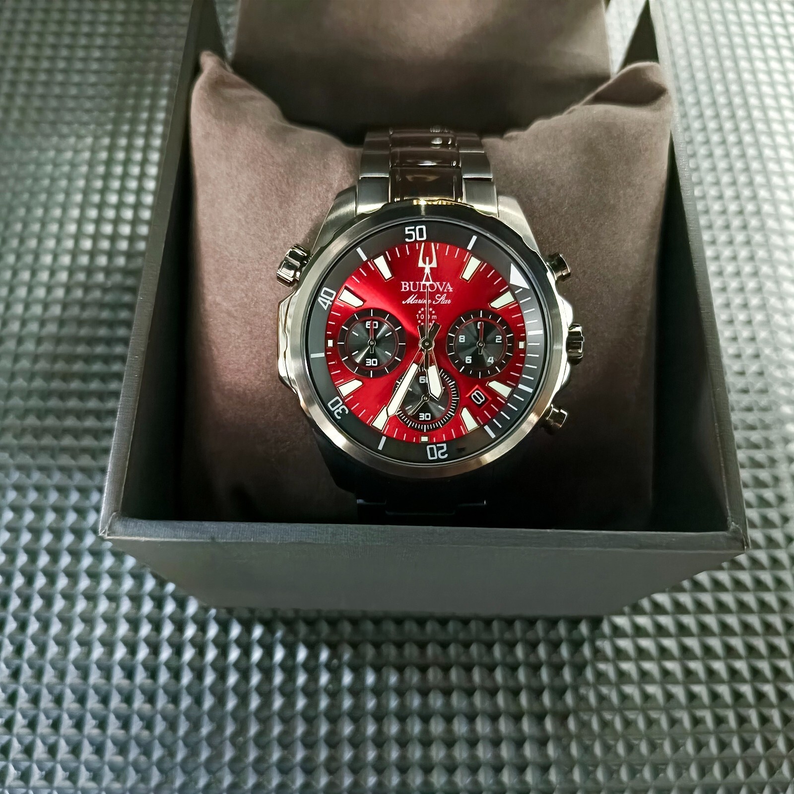 Pre-owned Bulova - Marine Star Red Men's Quartz Watch With Tags (98b350)