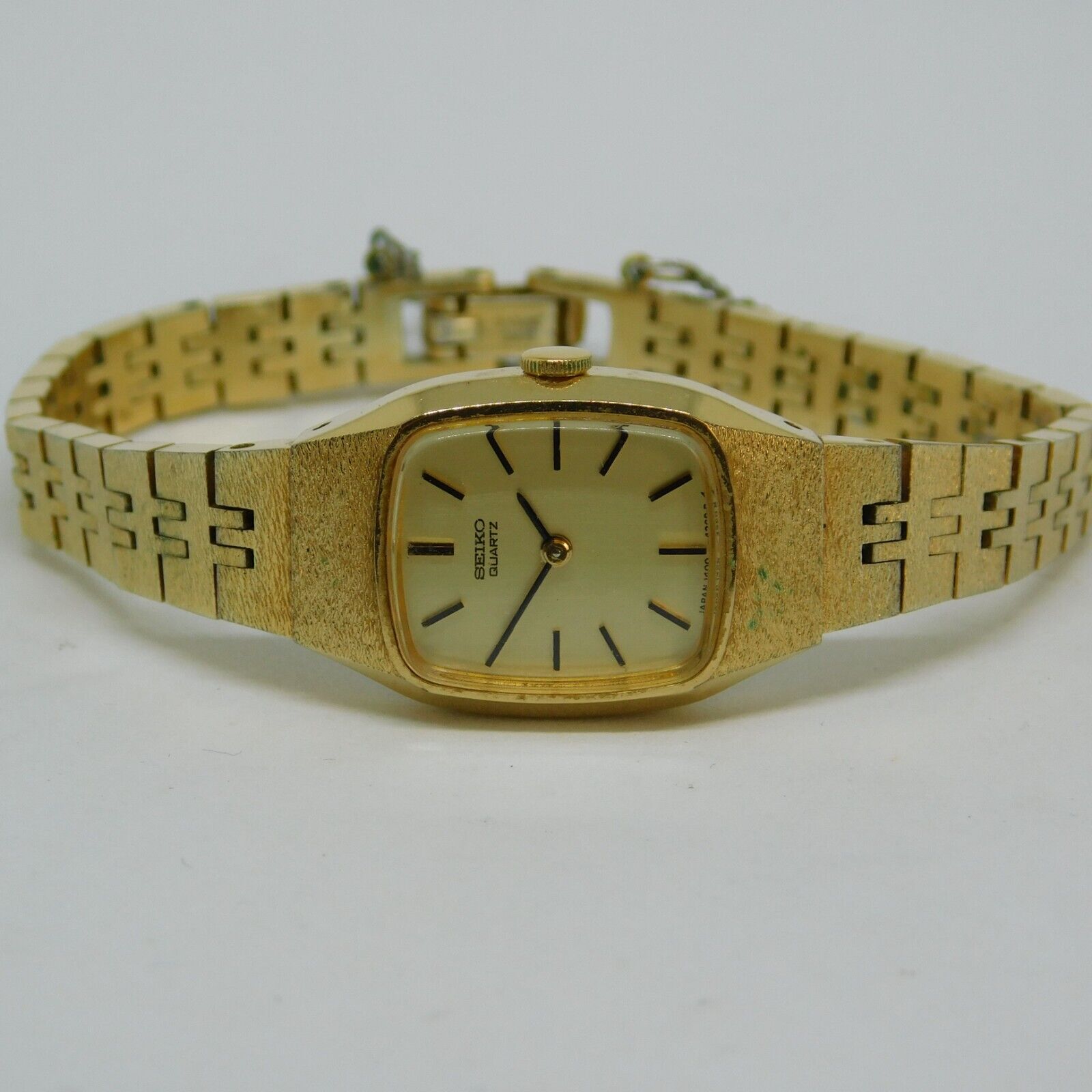 Vintage SEIKO 1400-7399 Gold Tone Quartz Women's Watch Sz. 5 Vintage SEIKO 1400-7399 Gold Tone Quartz Women's Watch Sz. 5