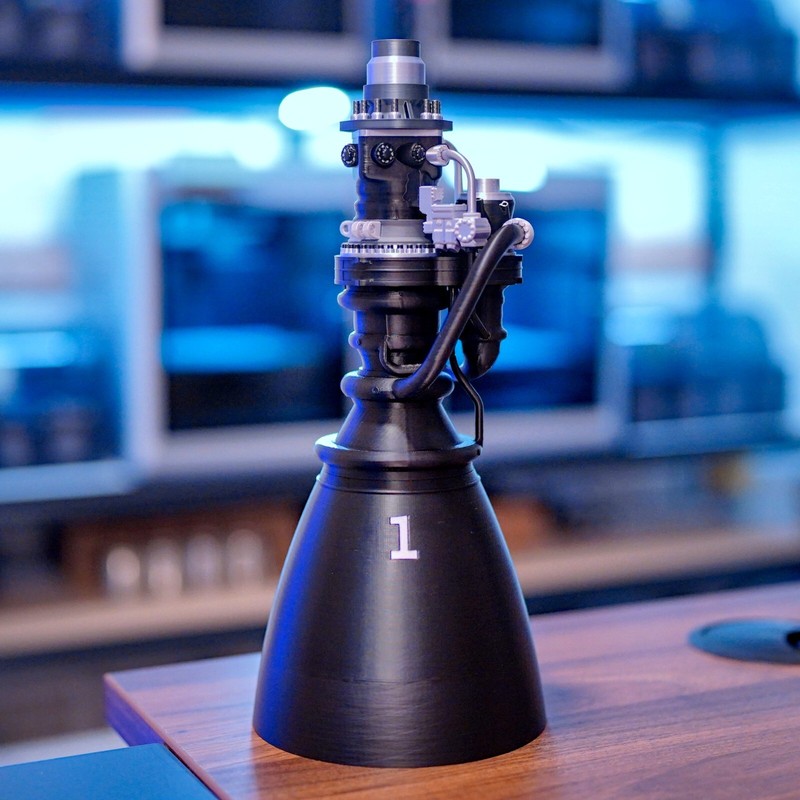 SpaceX Raptor 3 Rocket Engine  (12" Tall, 1:10th scale,