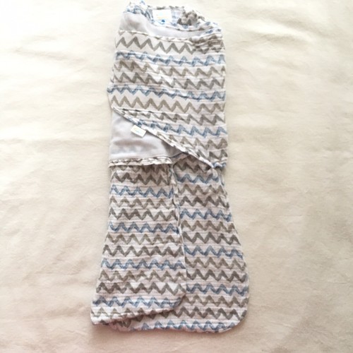 Halo Sleepsack Swaddle Cotton Muslin Blue Gray Chevron Size Small 3 to 6 Months