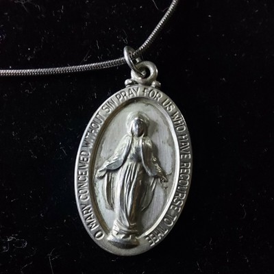 Vintage 1900s Miraculous Virgin Mary Necklace