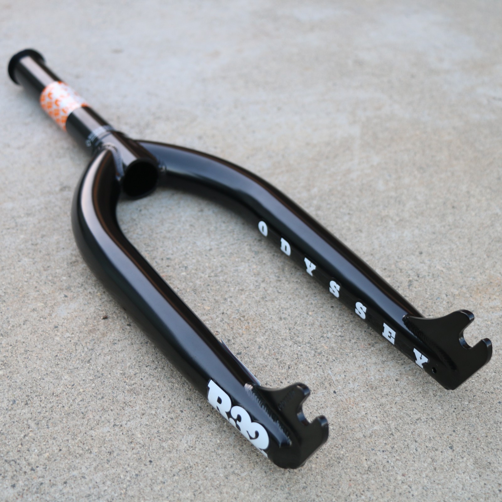 ODYSSEY F32 ブラック BMXフォーク ODYSSEY F32 ブラック BMXフォーク