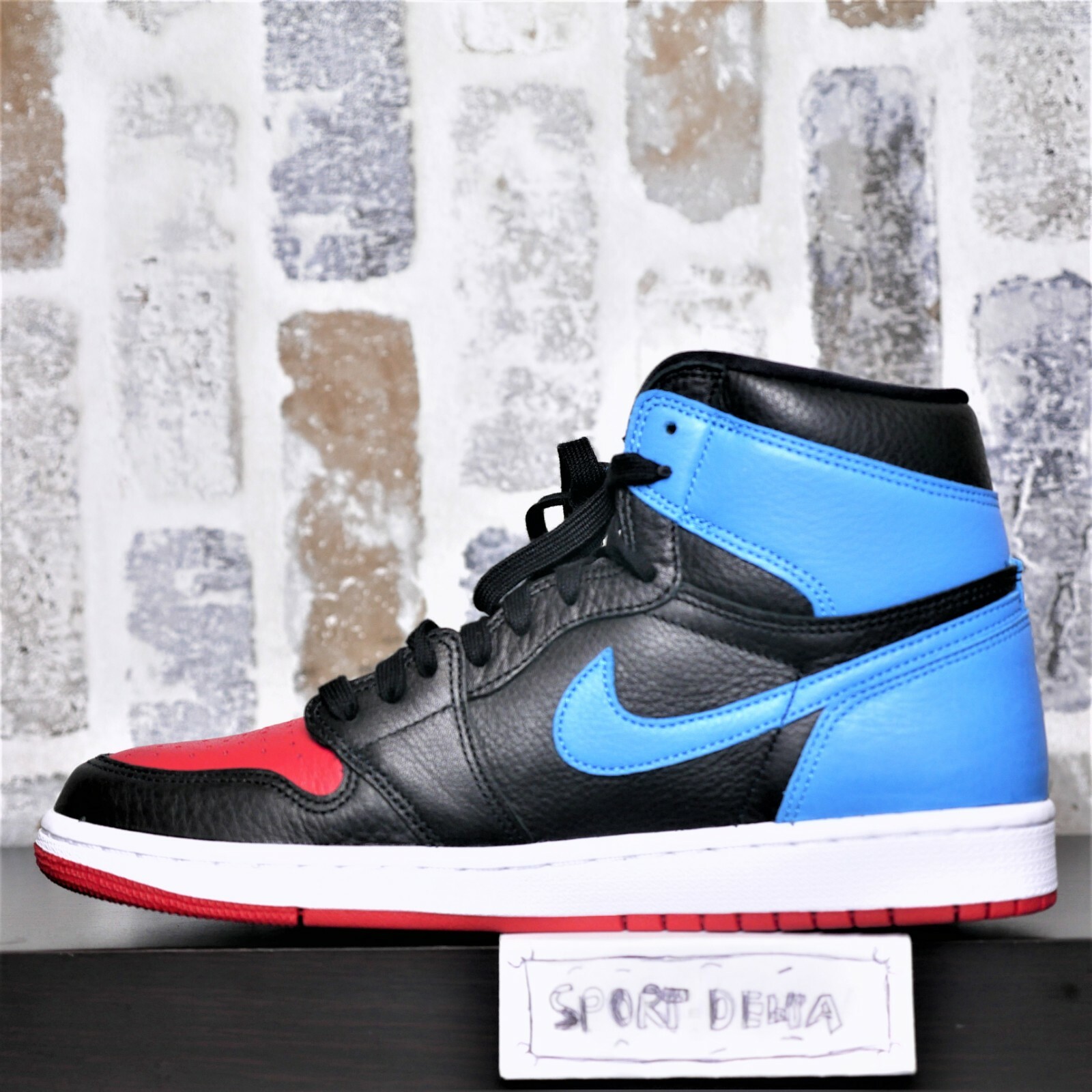 Pre-owned Jordan Nike Air  1 Retro High To Chi Leather Women's Sz 10 Cd0461-046 In Multicolor