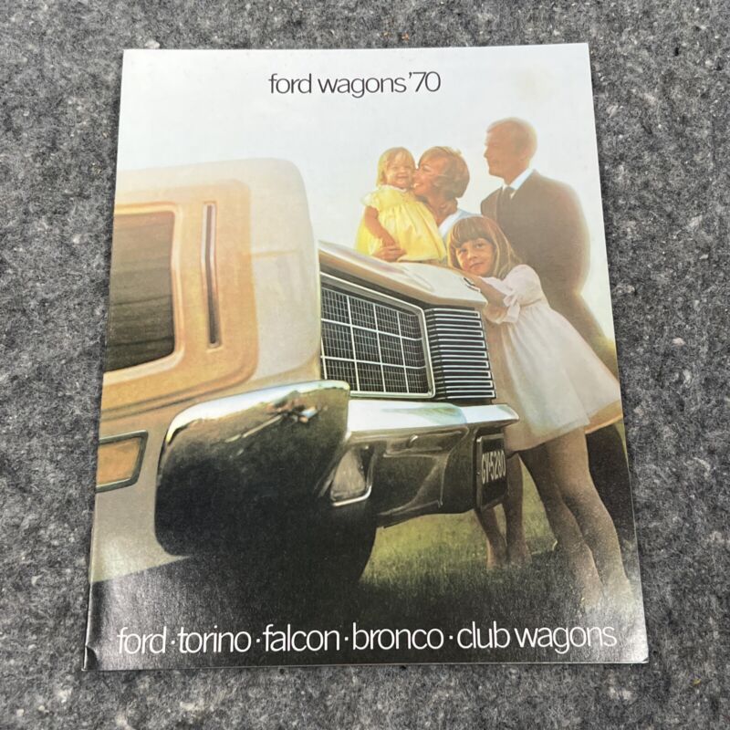 Vintage 1970 Ford Wagons Dealership Sales Brochure Original