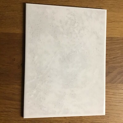 Weisse Fliesen 15 x 20 cm